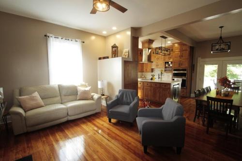 1880s Georgetown Jewel