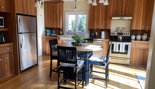 1887 remodeled home located in the heart of historic Jamestown,RI.