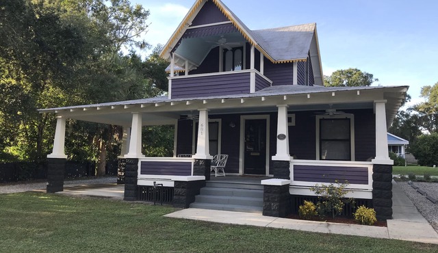 1887 Royellou House 3BR 2BA