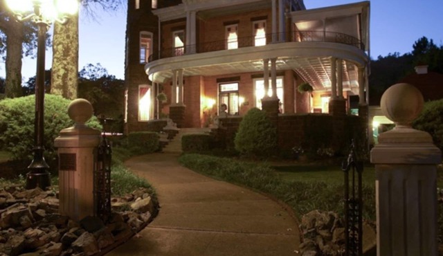 1890 Williams House Inn
