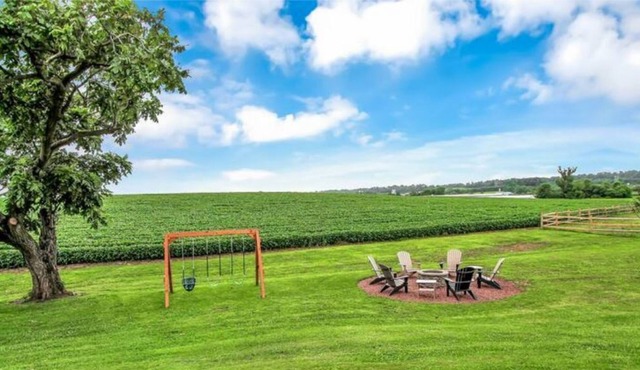 1893 Suite at Sunnyburn Farm