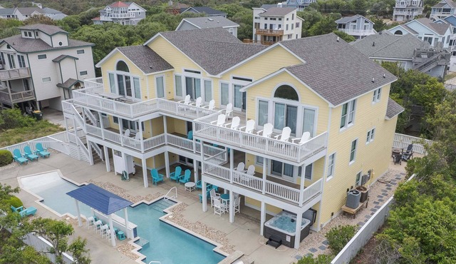 1893 - Twelve is Enough, 12 Bedroom Corolla Property with Private Pool