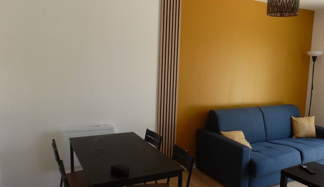 18moliere fr 4 pers. sheets, towels & cleaning included