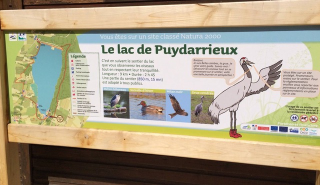 18th C Farmhouse Surrounded by Countryside, with heated Pool & Mountain Views.