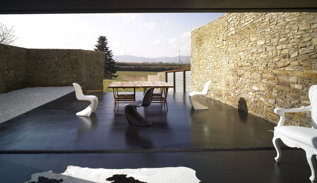 18th century designer villa with garden, small pool and views of the countryside