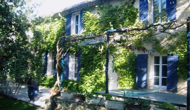 18th century Mas 17 people Vaucluse Orange, swimming pool, garden,
