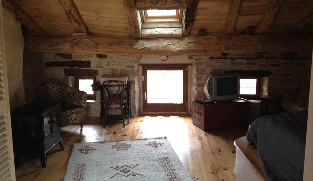18TH CORDES SUR CIEL CHARACTER HOUSE