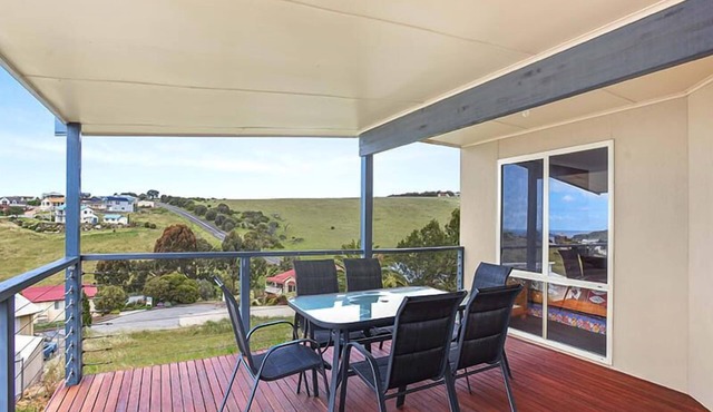 19 Cygnet Court - Quiet Location with Sea Views