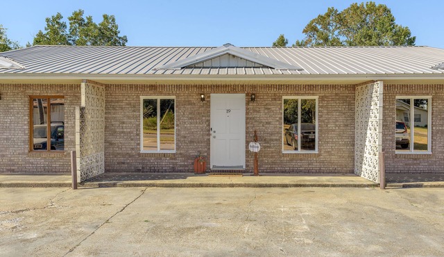 19 Green Acres Cozy Apartment