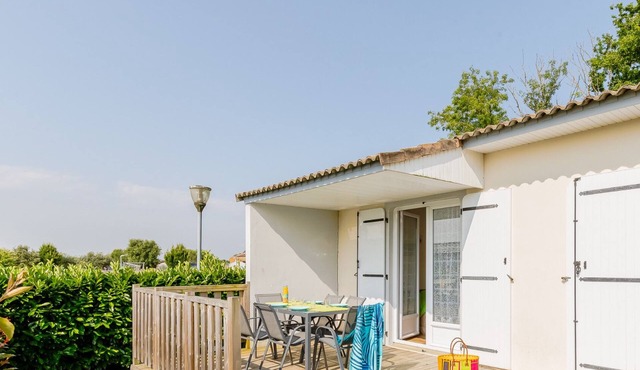 19 - Le Faucon - Village vacances