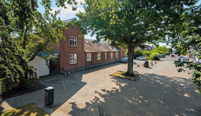 190 m near the beach 2 apartments in one