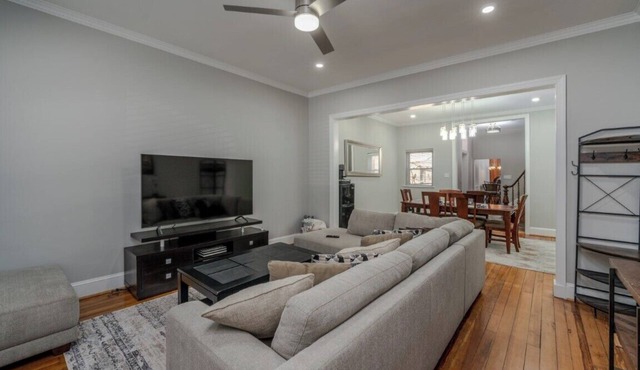 1900 Historic Fells Point Home