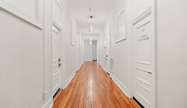 1906 Room at The Mckey