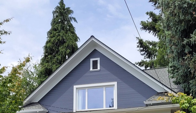 1909 Refurbished Duplex in the Trees