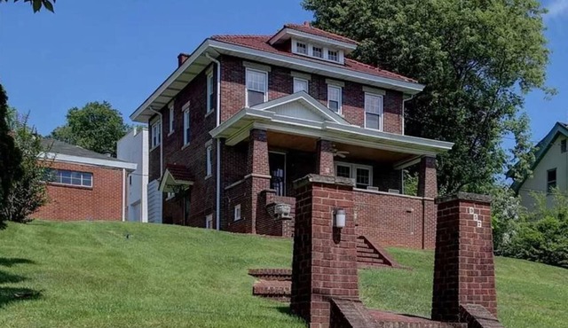 1920's West Virginia Classic