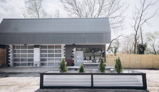 1920 Station Reno. Pet friendly! Walking distance to eats, activities, & parks.