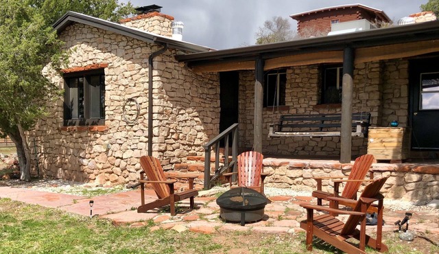 1930's Stone Cottage with spectacular views!