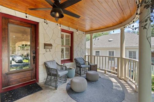 1930s Austin Charming Home and Hot Tub Near South Congress