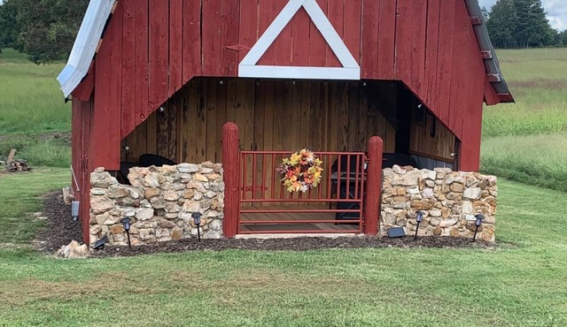 1940's vintage barn restored, charming countryside