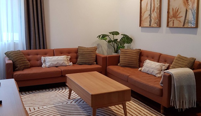 1954 Cottage - Mid Century Modern Vibe.