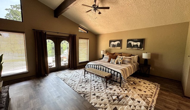 1980s Rustic Ranch house is the Perfect Place for events at the Lazy E.