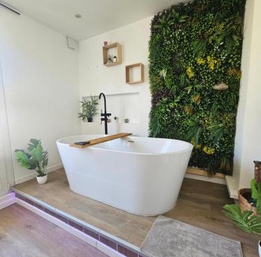 1989 Australie, baignoire ilot et video projecteur