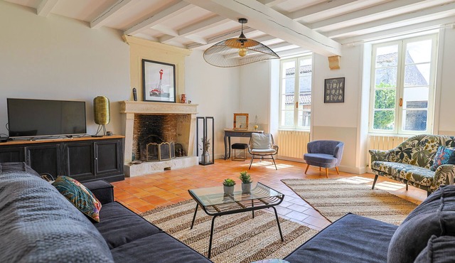 19th century Charentaise house near Cognac