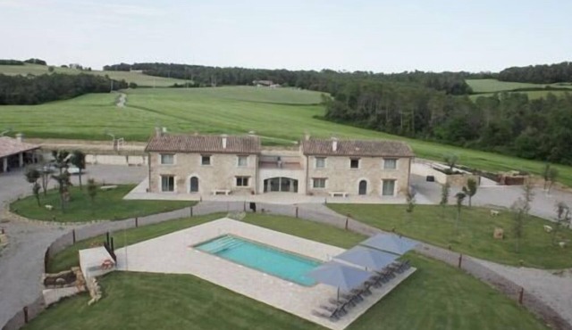 19th century Charming rural house in Catalonia near Girona with pool, barbecue.