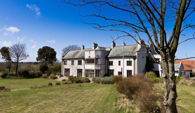 19th Century Manor House with sea views - 9 Ensuite Bedrooms - 11 Acres Garden
