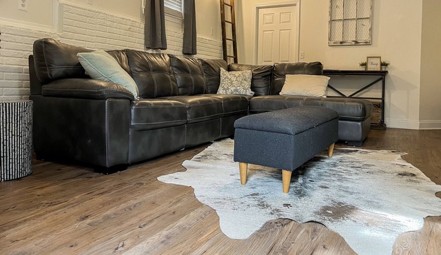 1Bd/ 1 Ba Studio Apartment in Gated Lake & Golf Community