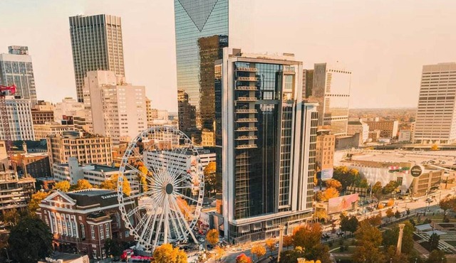 1BD Deluxe/Atlanta Margaritaville - Downtown w/Rooftop Pool and Pool Bar!