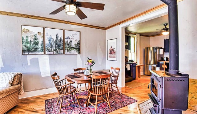 1BR 1 block from Main Street in Downtown Leadville