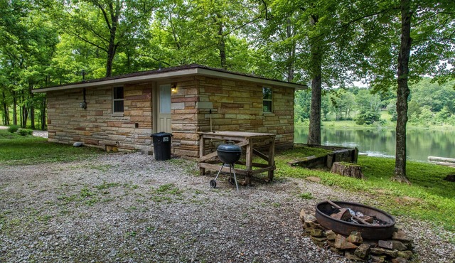 1BR, 1BA cottage