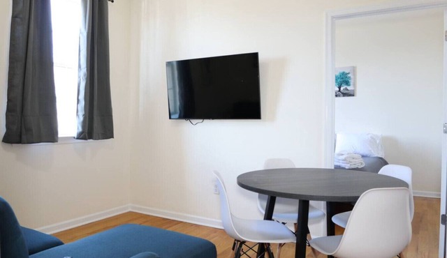 1BR Apartment - Free Parking - Self Check-In