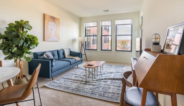 1BR Apartment in Somerville + Amenities
