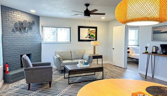 1BR Apt | 7 min to Integris Baptist Medical | Kitchen, Wi-Fi, Free Parking #41B