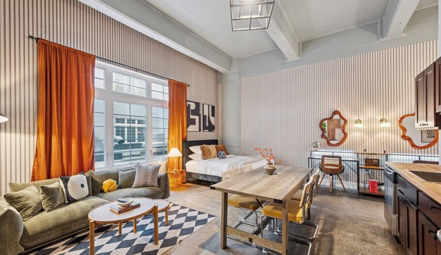 1BR, Central, Gym, Game Room, Rooftop | Velvet Apt