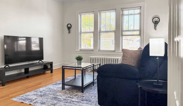 1BR Clean and Serene Apartment