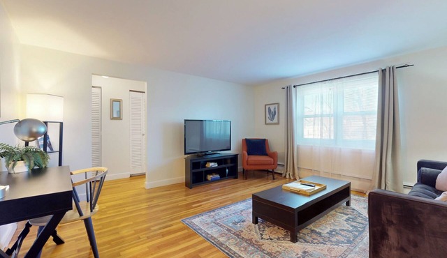 1BR Close to Longwood Medical