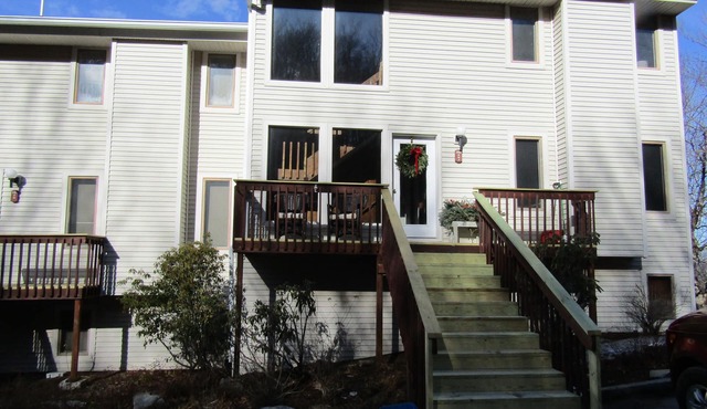 1Br Condo in The Crest. Beautiful views! Rented by Sugar Mountain Lodging