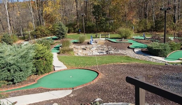 1br Condo Romantic Getaway in Picturesque Poconos!