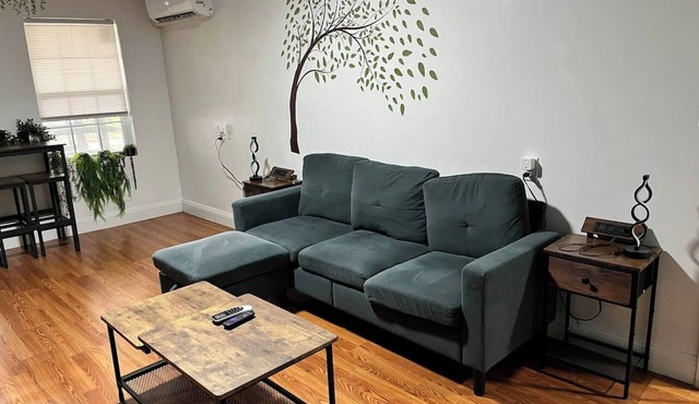 1BR Garden Oasis in Westover | Pet-Friendly | WVU