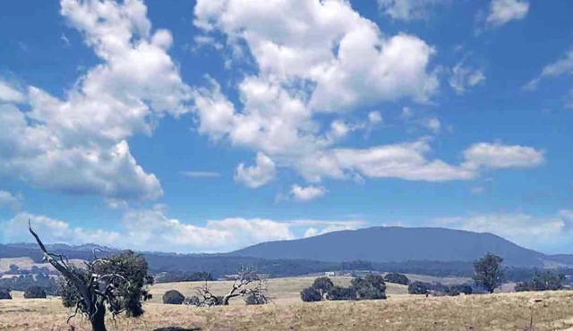 1BR Mia Mia Vistas-Wine Country Retreat with Spa, Fire Pit & Country Vistas