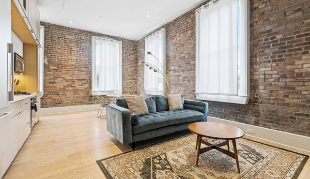 1BR Near Downtown New Orleans | Gated Parking