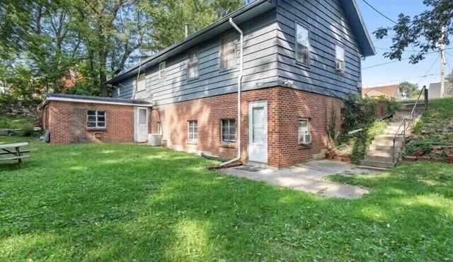 1BR Residence With Vast Backyard