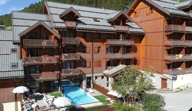 1BR Sleeps 4! Mountain Escape in Valloire