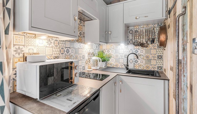 1BR The Railway Carriage | Parking | Pet Friendly