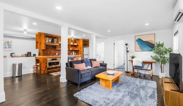1BR Tranquil Haven in Beacon Hill