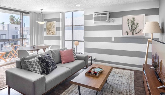 1BR West Hollywood w/ Patio off Santa Monica Blvd by Blueground