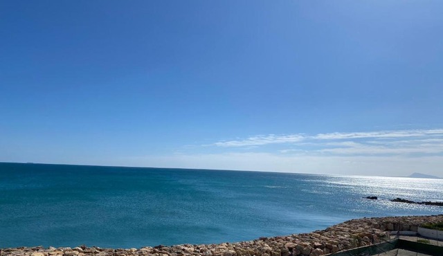 1era linea de playa Cullera MARENYET Apartamento con acceso directo al mar 7 plazas